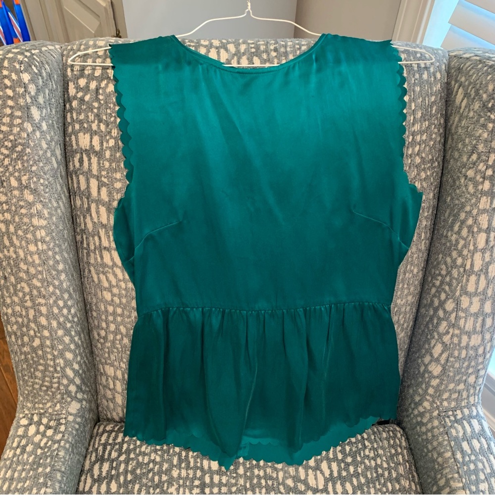 Teal top